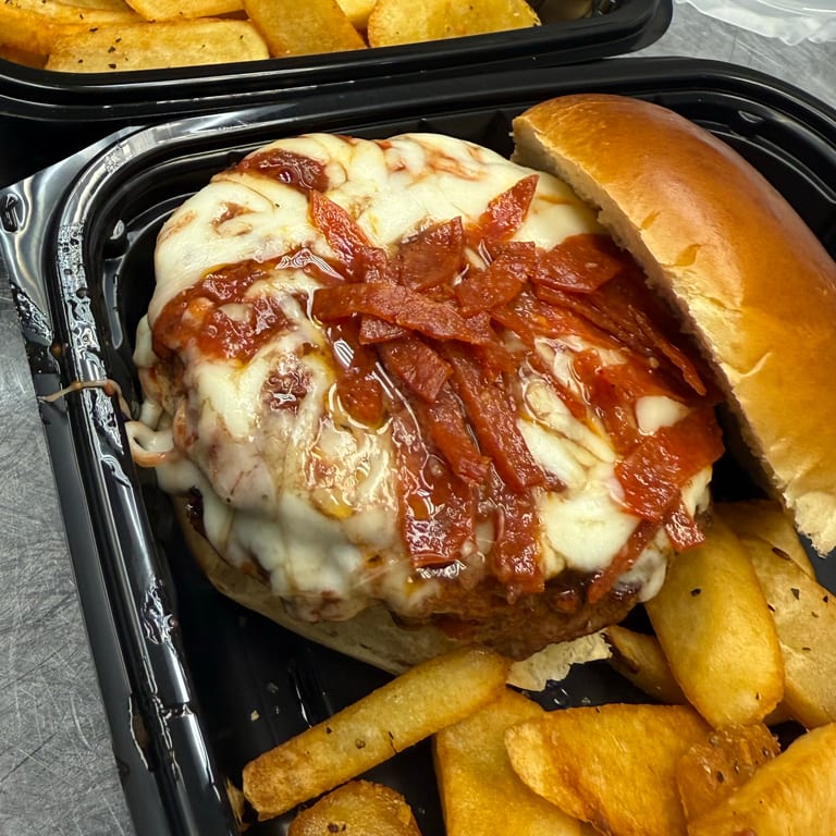 Delicious Pizza Burger Experience